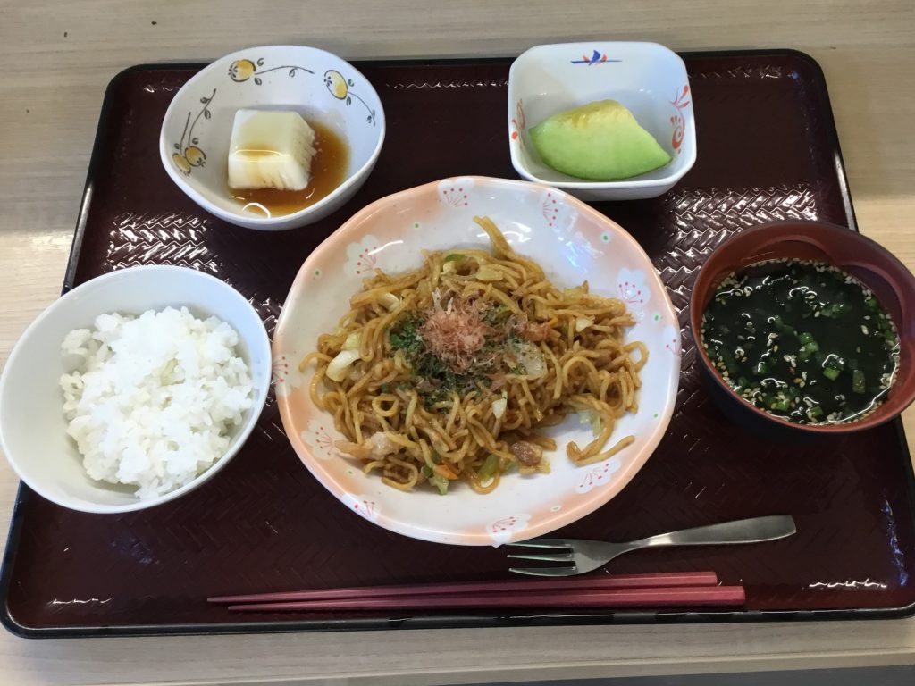 焼きそば会　ニチイメゾン東山