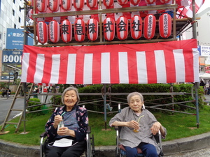 祭り　ニチイホーム自由が丘