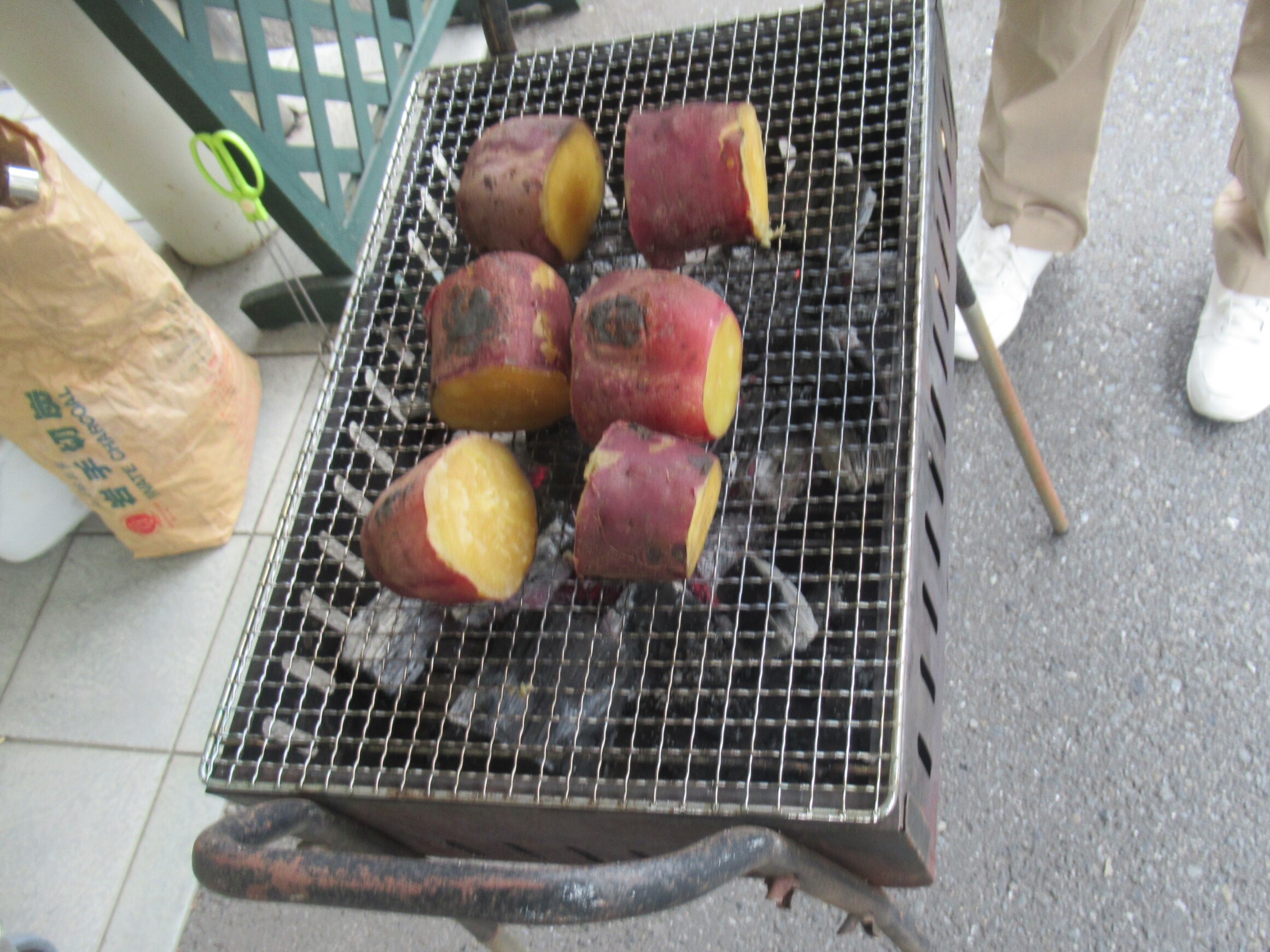 焼き芋-1　ニチイホーム柿生