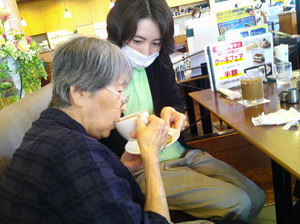 食事イベント　ニチイホーム大宮