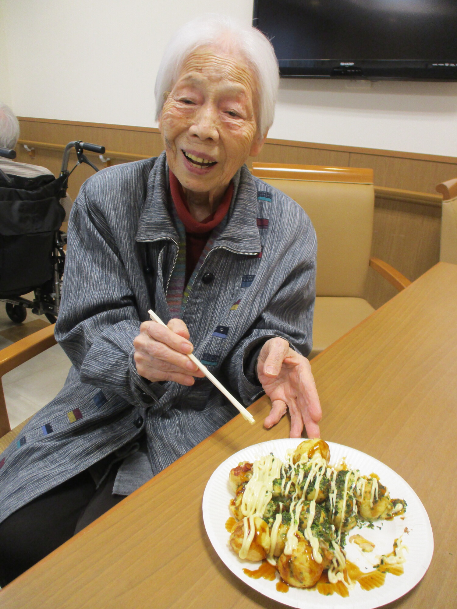 たこ焼きパーティ-4　ニチイホーム柏の葉