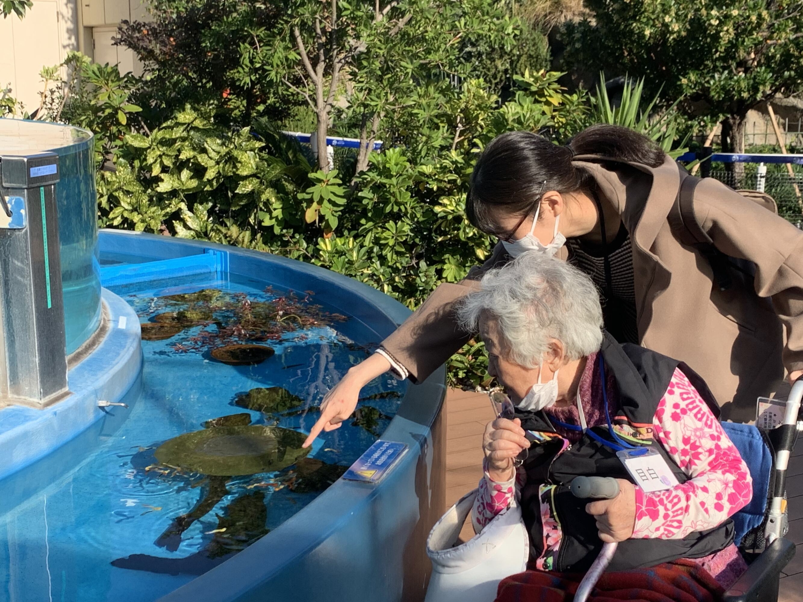 合同イベントで池袋水族館へ-1　ニチイホーム目白