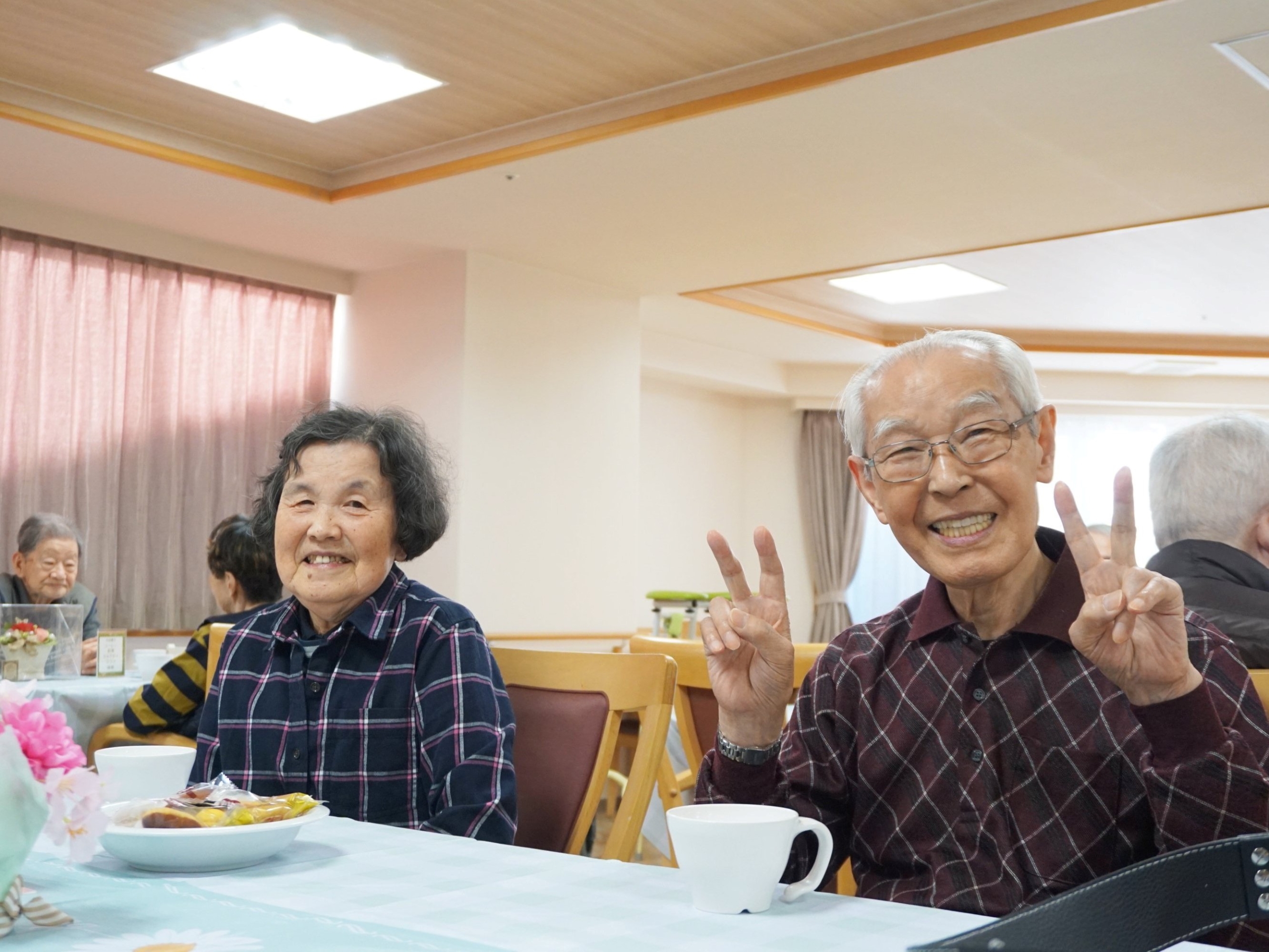 ことぶきカフェ始めました-1　ニチイホーム練馬高野台