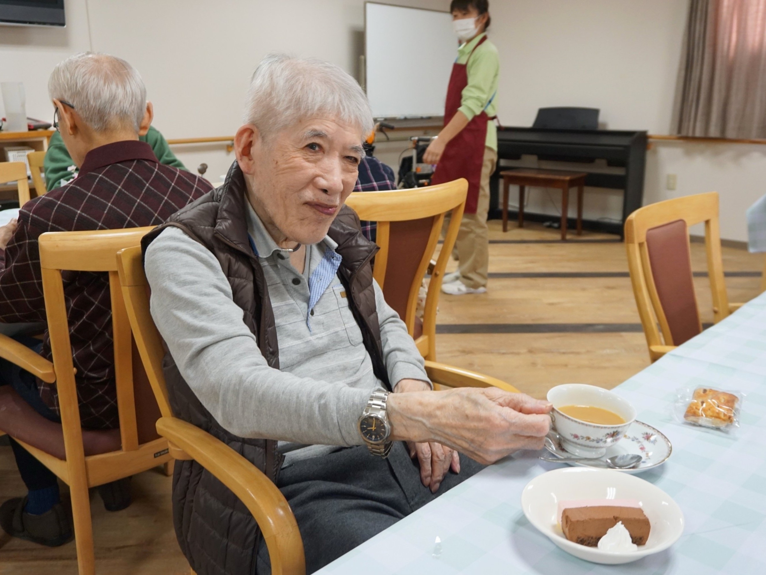 ことぶきカフェ始めました-2　ニチイホーム練馬高野台