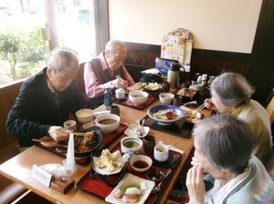 外食レク ニチイホーム登戸3