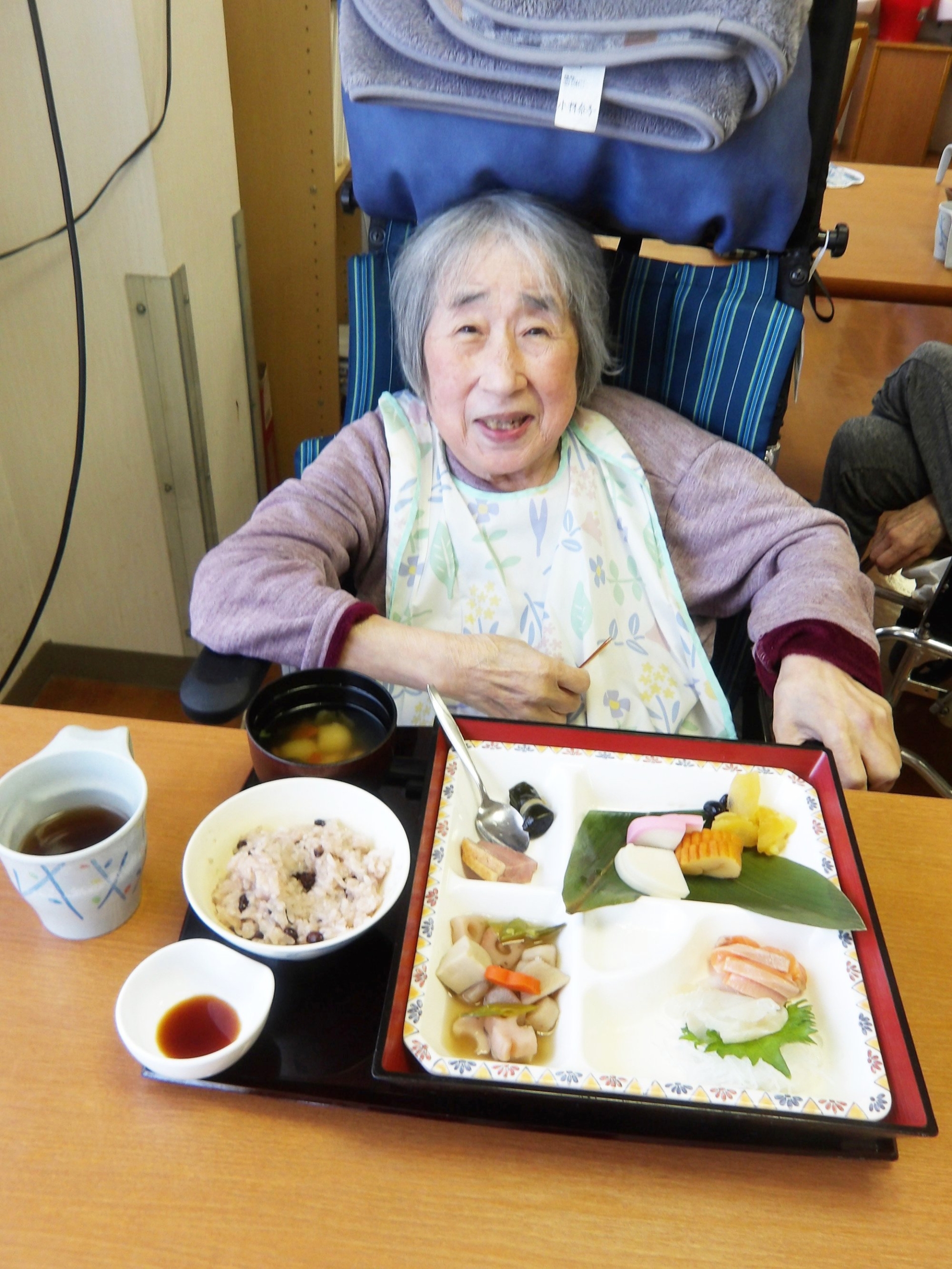 お正月料理-4　ニチイホーム東府中