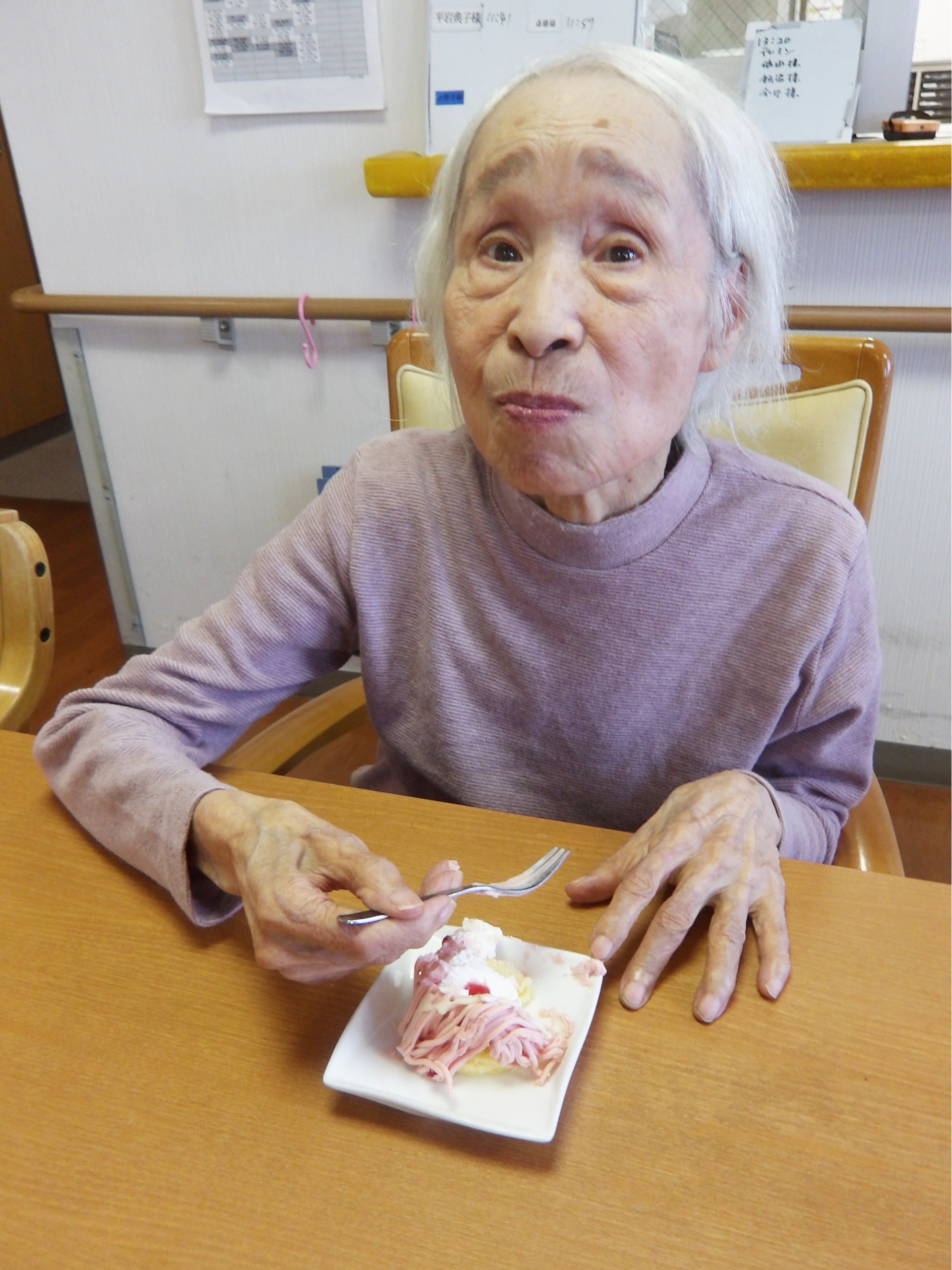 ケーキの日-1　ニチイホーム東府中