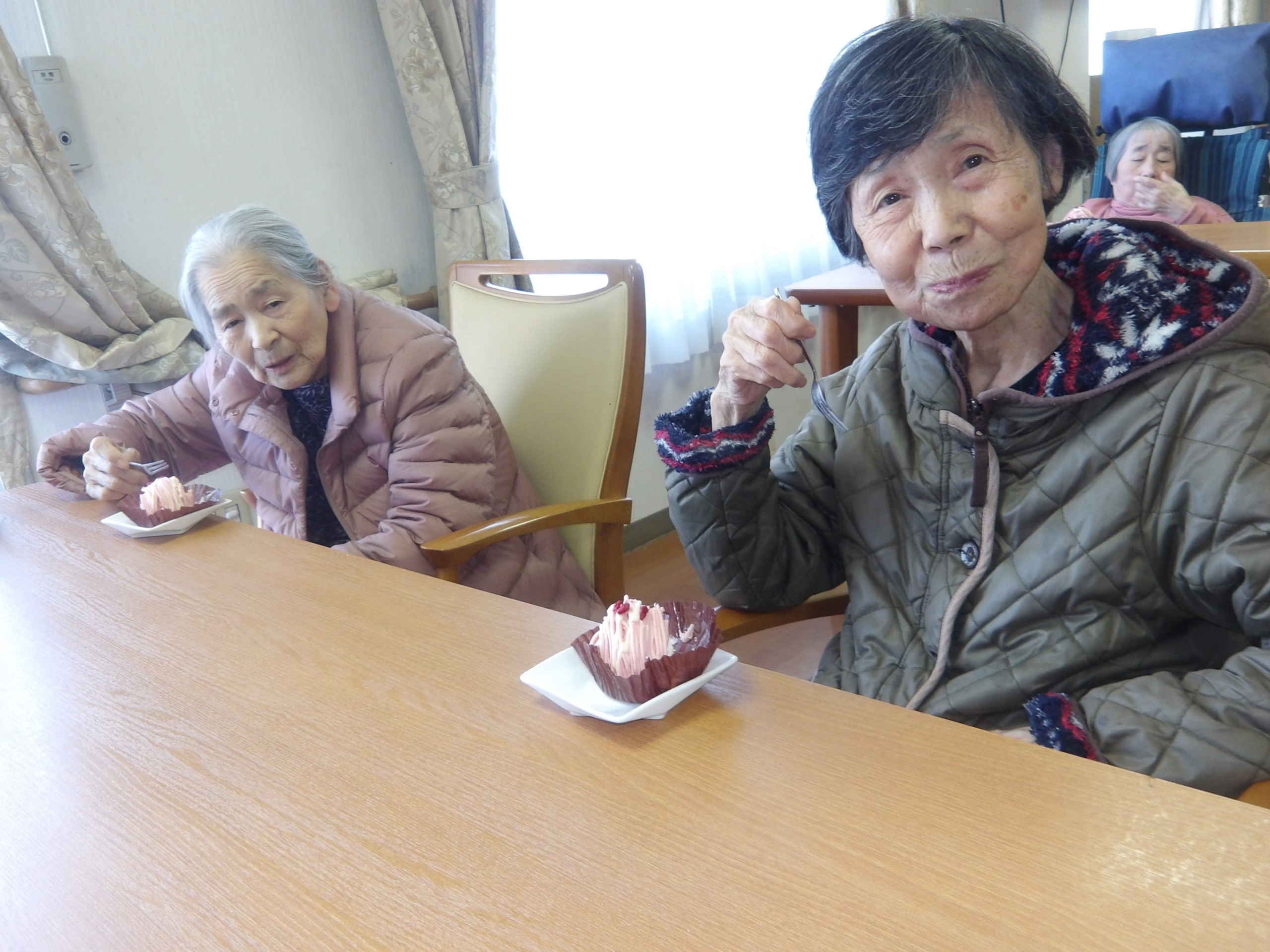 ケーキの日-2　ニチイホーム東府中