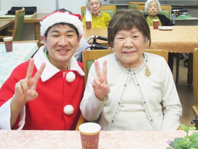 クリスマス会-3　ニチイホーム鷺沼